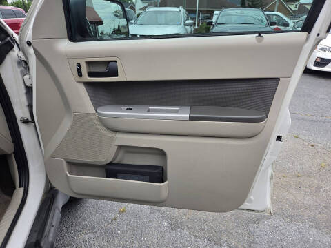 2010 Ford Escape XLT