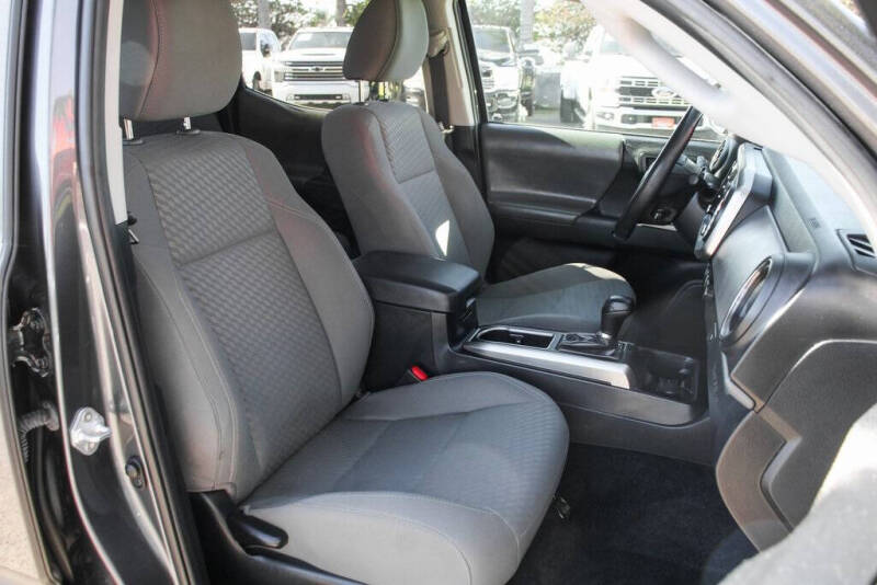 2023 Toyota Tacoma SR5 V6