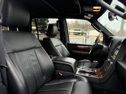 2017 Lincoln Navigator L Select