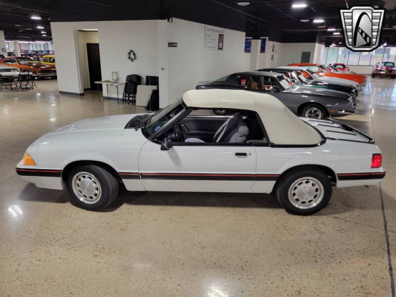 1989 Ford Mustang LX