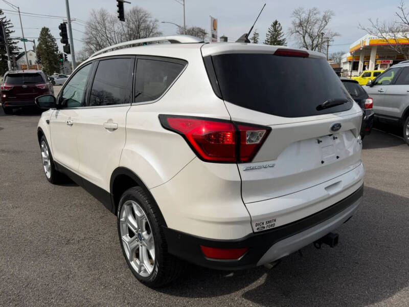 2019 Ford Escape Titanium