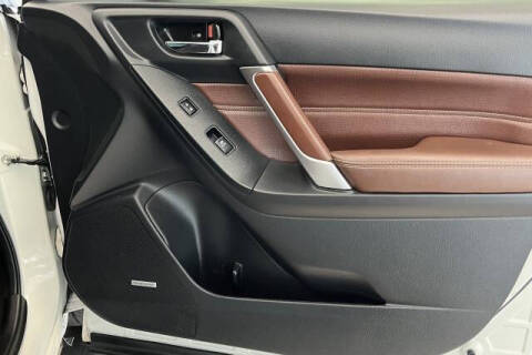 2017 Subaru Forester 2.5i Touring