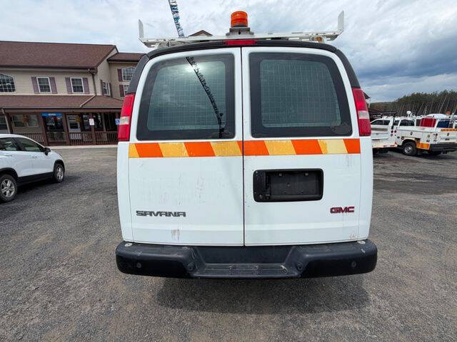 2018 GMC Savana 2500