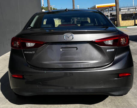 2018 Mazda MAZDA3 Grand Touring