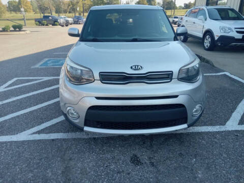 2017 Kia Soul +