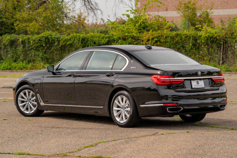 2018 BMW 7 Series 740e xDrive iPerformance