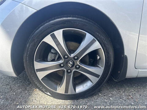 2013 Hyundai Elantra Coupe SE