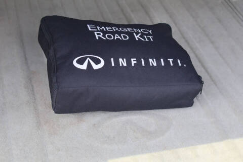 2015 Infiniti QX70