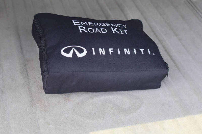 2015 Infiniti QX70