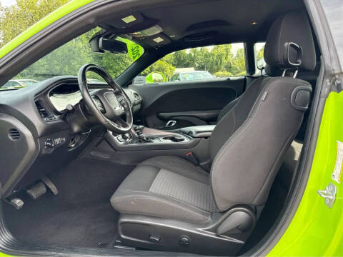 2023 Dodge Challenger SXT