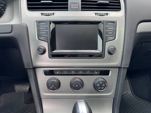 2015 Volkswagen Golf