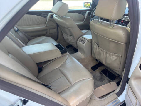 1997 Mercedes-Benz E-Class E 320