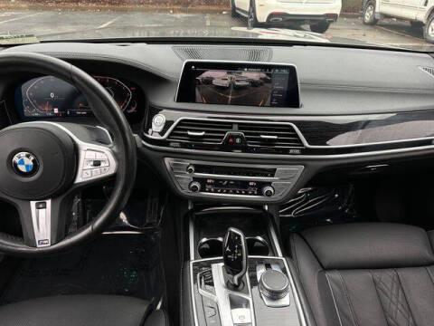 2020 BMW 7 Series 740i