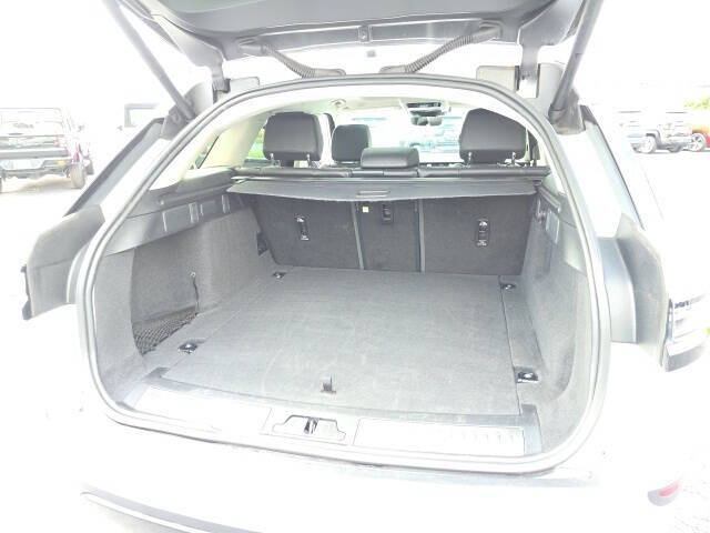 2024 Land Rover Range Rover Velar P250 S