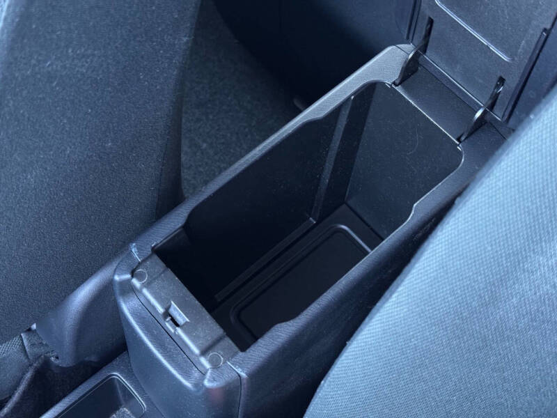 2012 Toyota Prius c Three