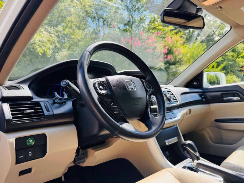 2015 Honda Accord Hybrid EX-L