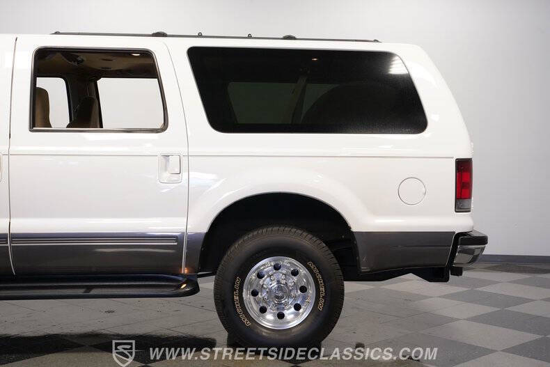 2002 Ford Excursion XLT