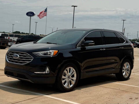 2021 Ford Edge Titanium