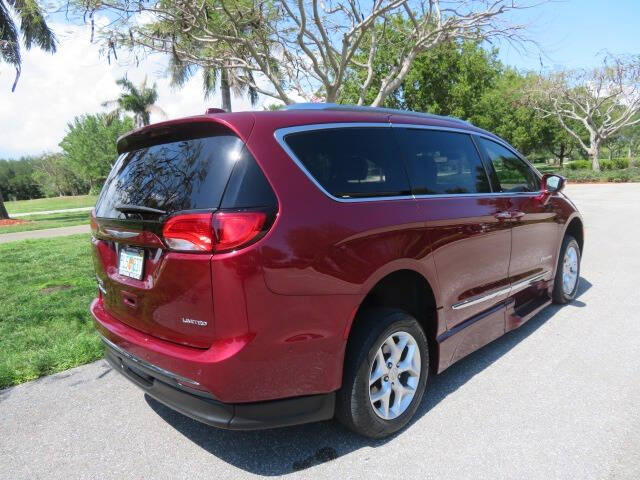 2020 Chrysler Pacifica Limited