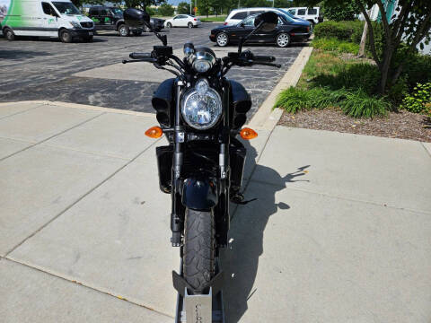 2019 Yamaha VMAX Matte Raven Black