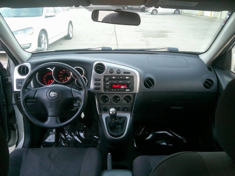 2004 Toyota Matrix XRS