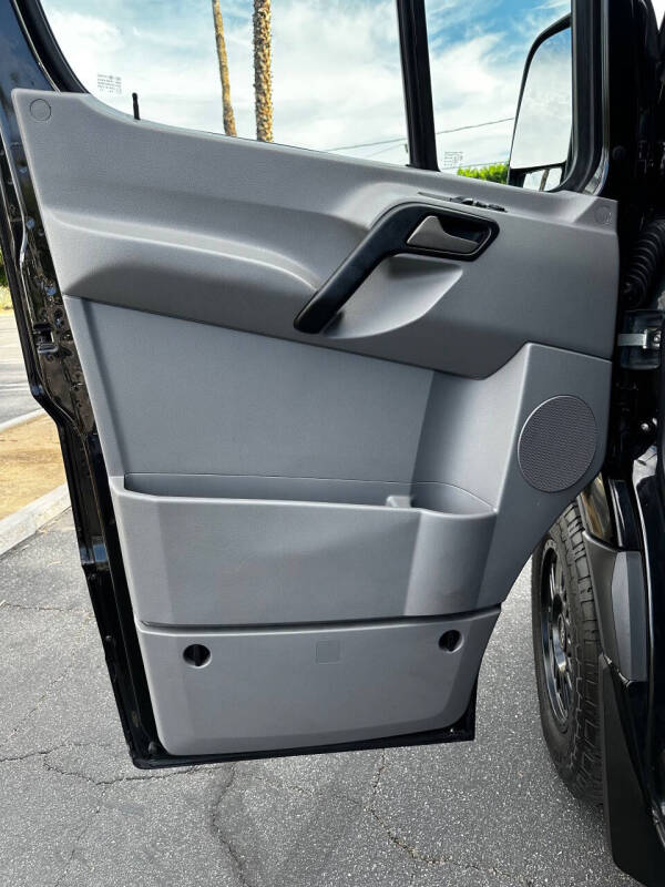 2016 Mercedes-Benz Sprinter