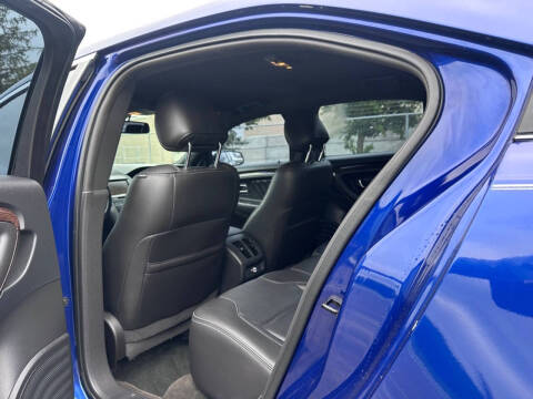2015 Ford Taurus Limited