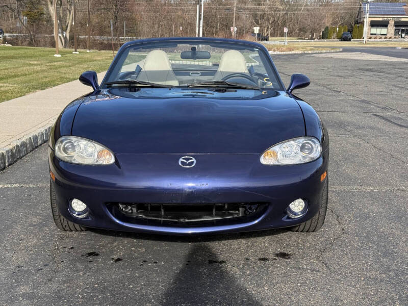 2004 Mazda MX-5 Miata LS
