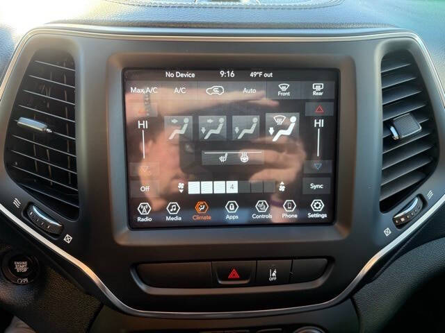 2022 Jeep Cherokee Latitude Lux