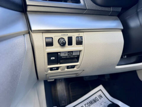 2013 Subaru Legacy 2.5i