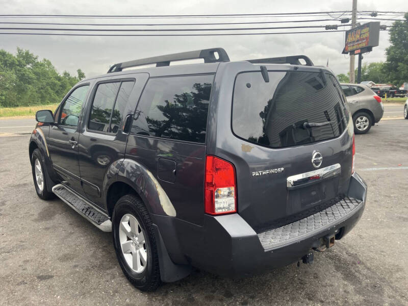 2011 Nissan Pathfinder S