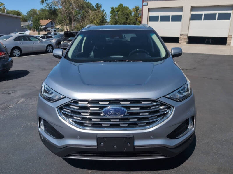 2020 Ford Edge Titanium