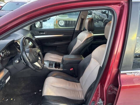 2010 Subaru Legacy 2.5i Premium