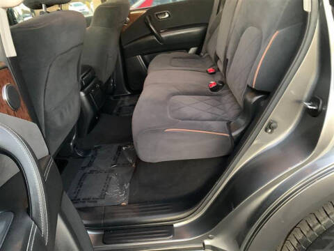 2017 Nissan Armada SV