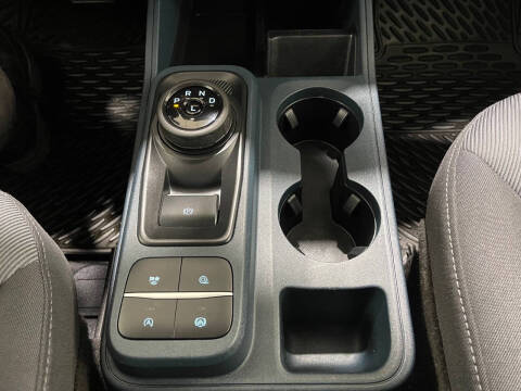 2022 Ford Maverick XL