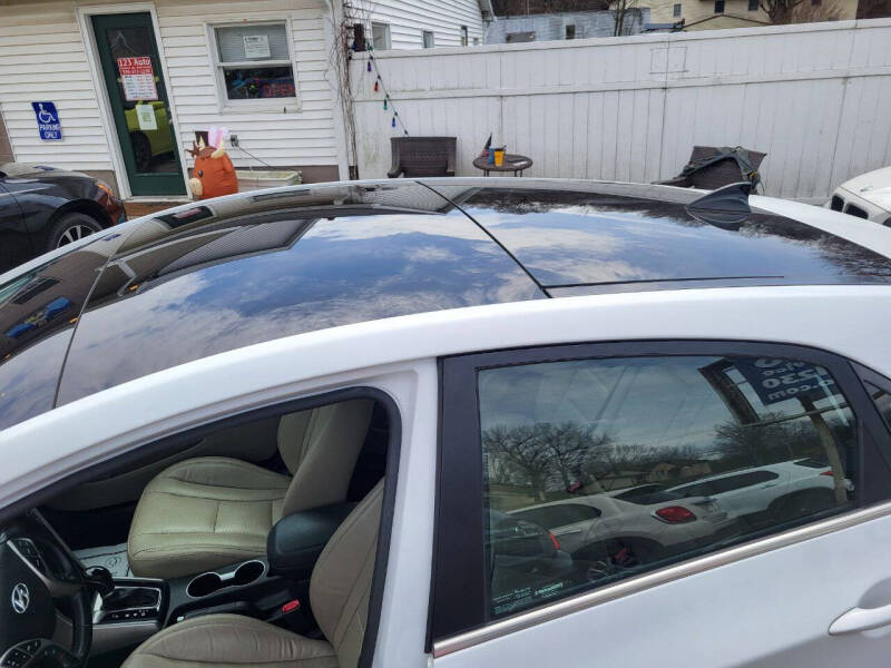 2017 Hyundai Elantra GT