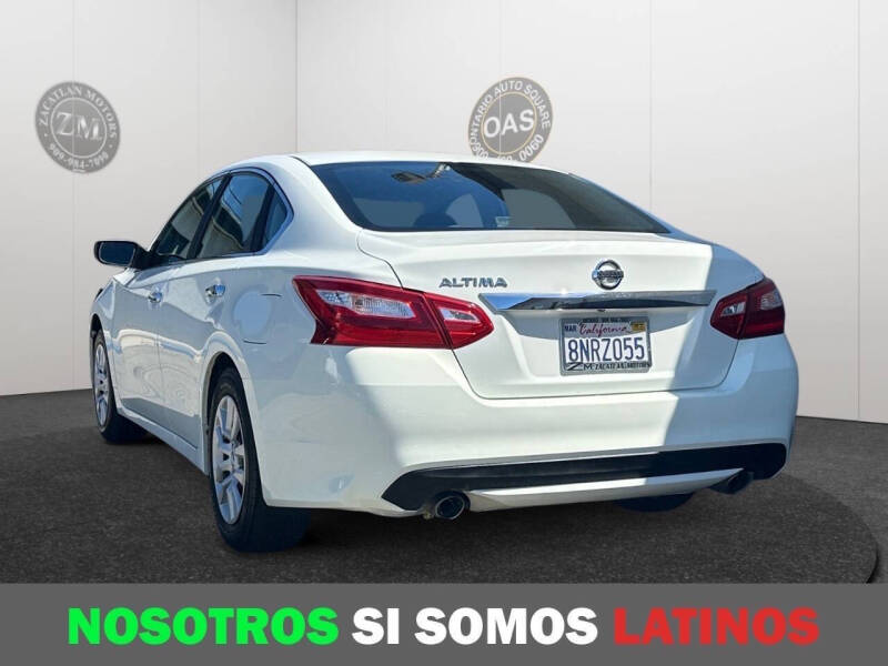 2017 Nissan Altima 2.5 SV