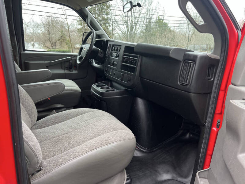 2016 Chevrolet Express 2500