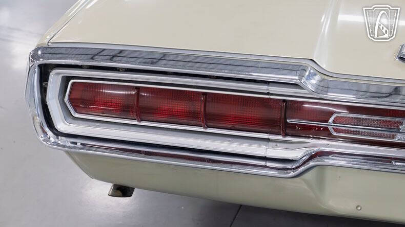1966 Ford Thunderbird