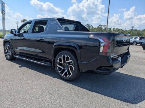 2025 Chevrolet Silverado EV RST