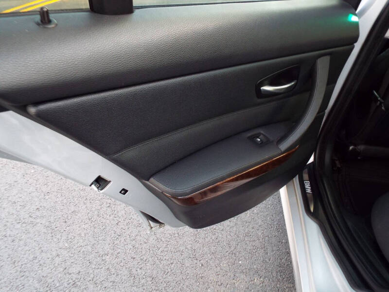 2009 BMW 3 Series 328i