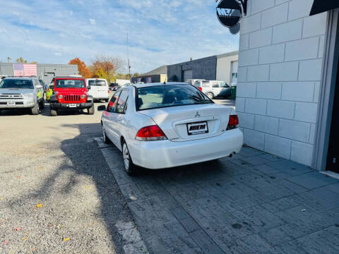 2004 Mitsubishi Lancer LS