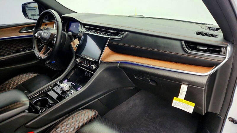 2022 Jeep Grand Cherokee