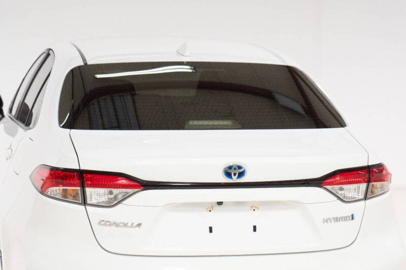 2020 Toyota Corolla Hybrid LE