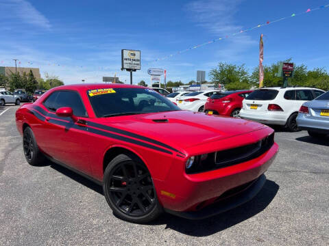 2013 Dodge Challenger SXT