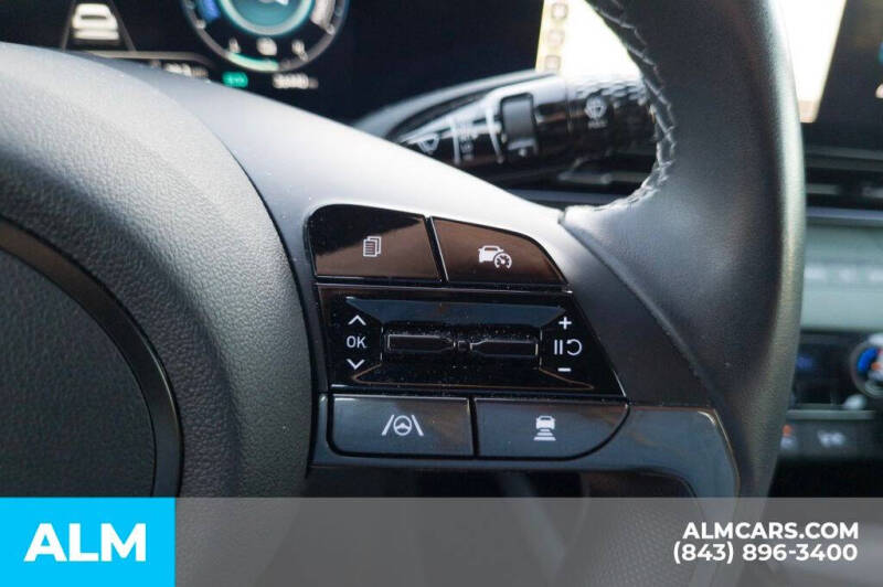 2024 Hyundai Elantra Hybrid Limited