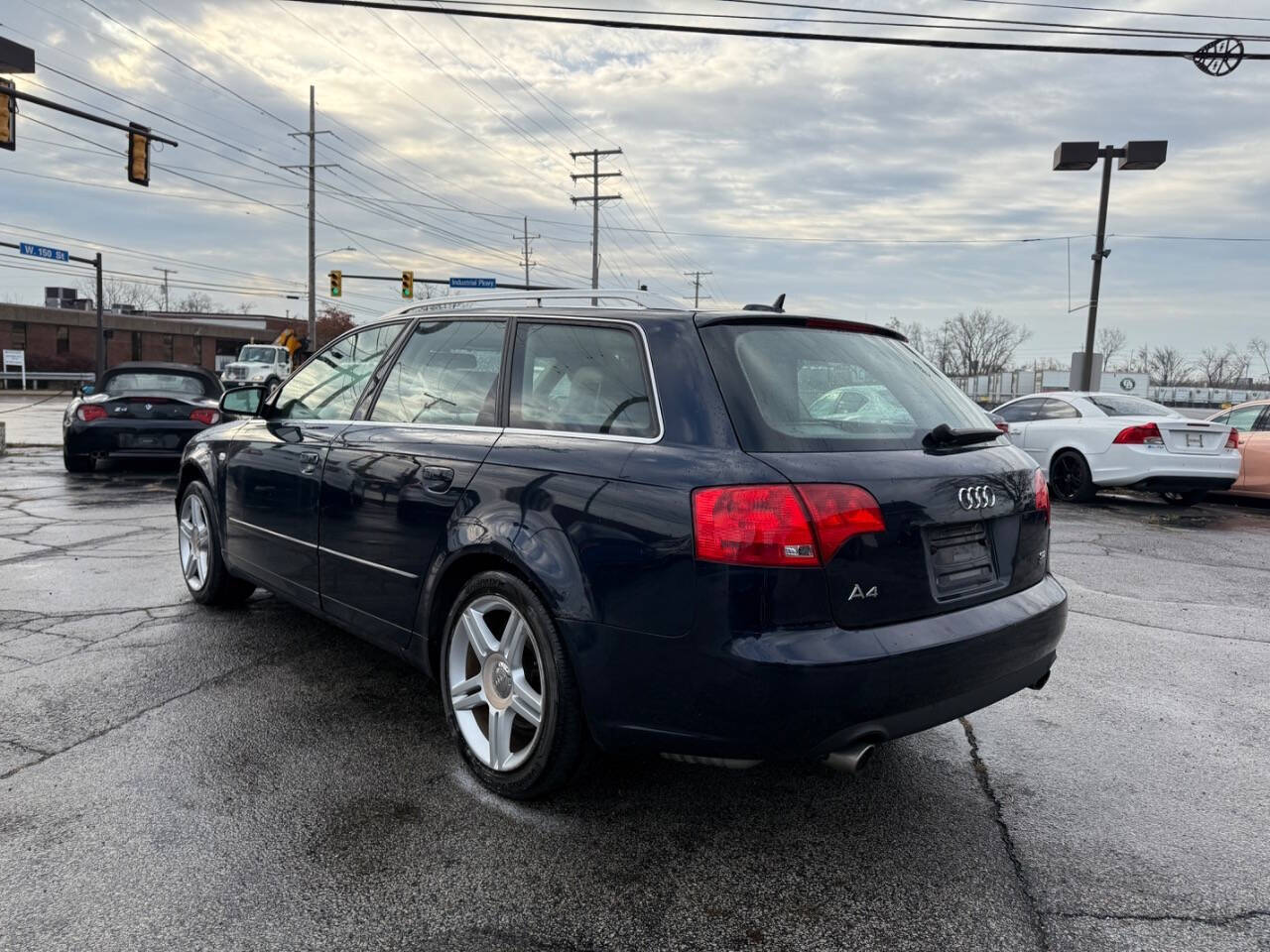 2011 Volkswagen Touareg for sale at AVS AUTO GROUP LLC in CLEVELAND, OH