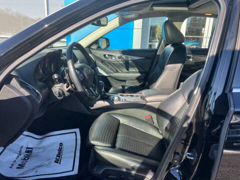 2017 Infiniti Q50 Red Sport 400