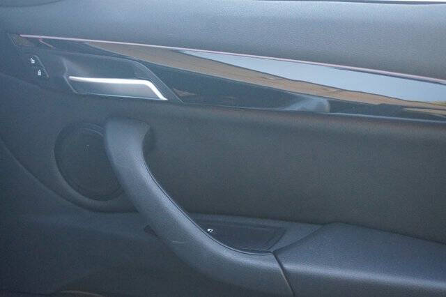 2021 BMW X1 sDrive28i