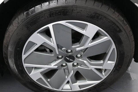 2025 Genesis GV60 Standard